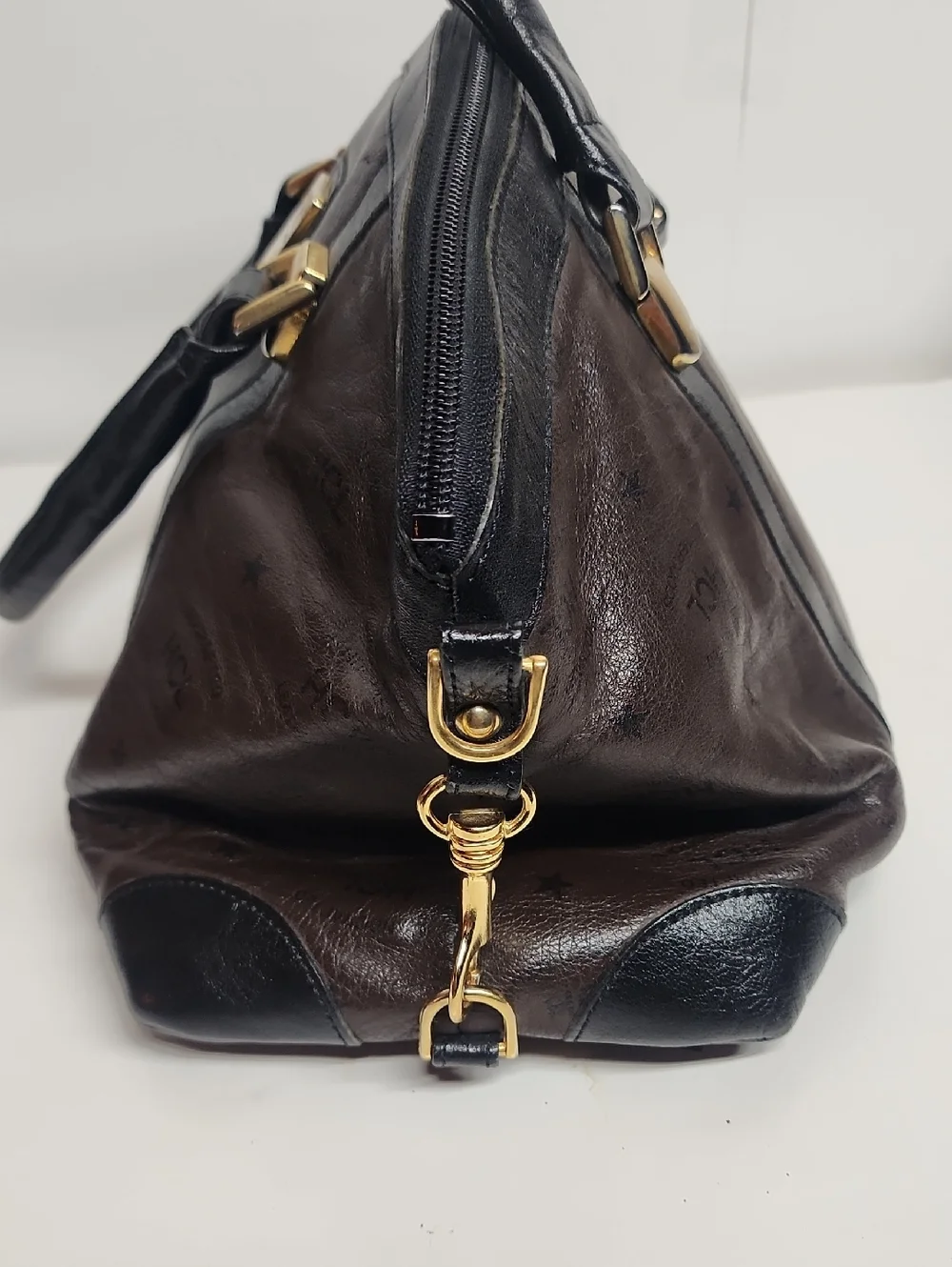 Handcrafted HCL GERMANY Leathergoods Brown & Black Leather Amazing Satchel Bag
